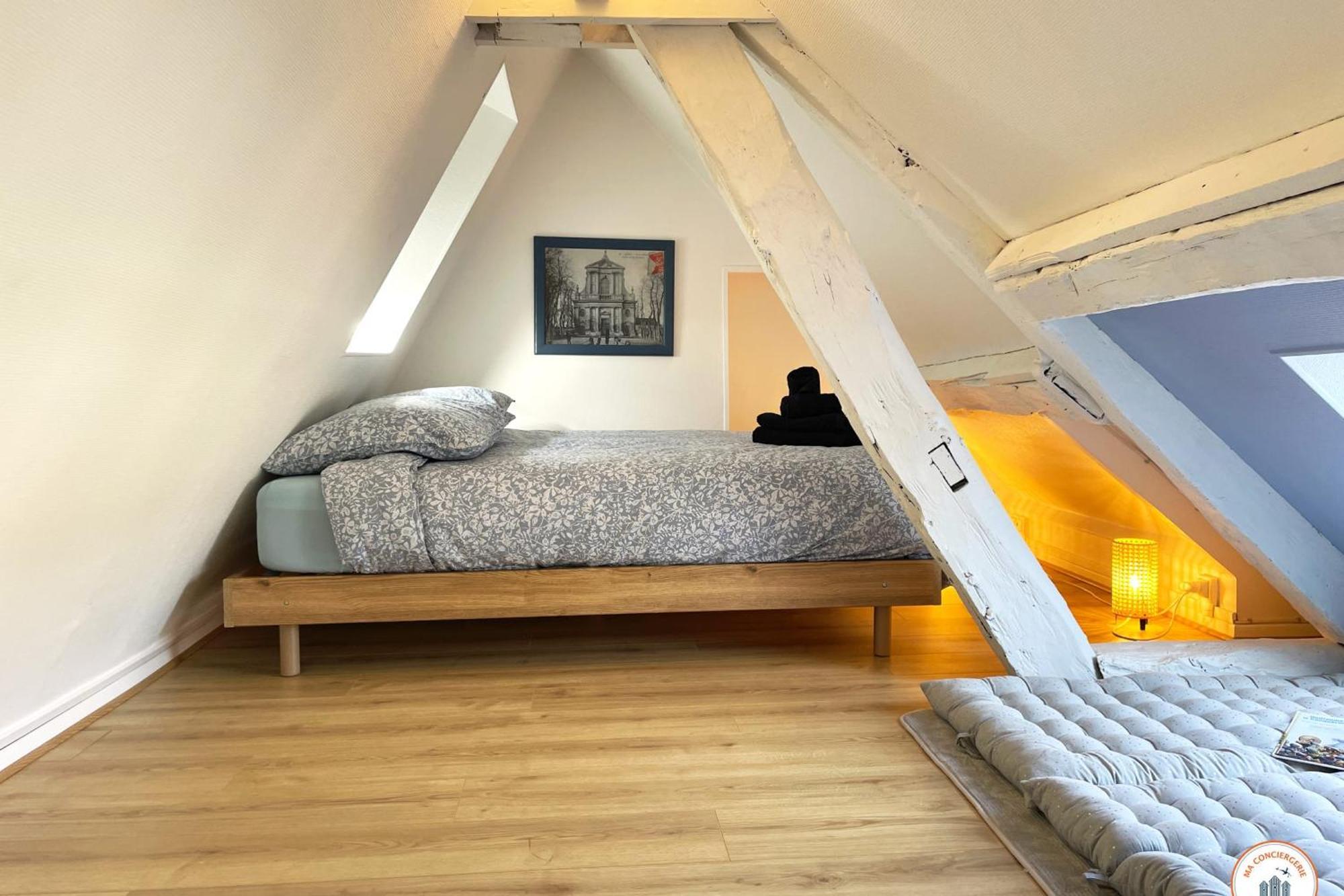 Le St-Laurent - Magnifique Triplex - Calme Caen Eksteriør bilde